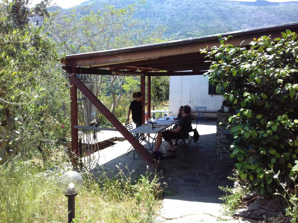 אבדילוס Ikarian Centre - Accommodation & Mountain Hiking מראה חיצוני תמונה